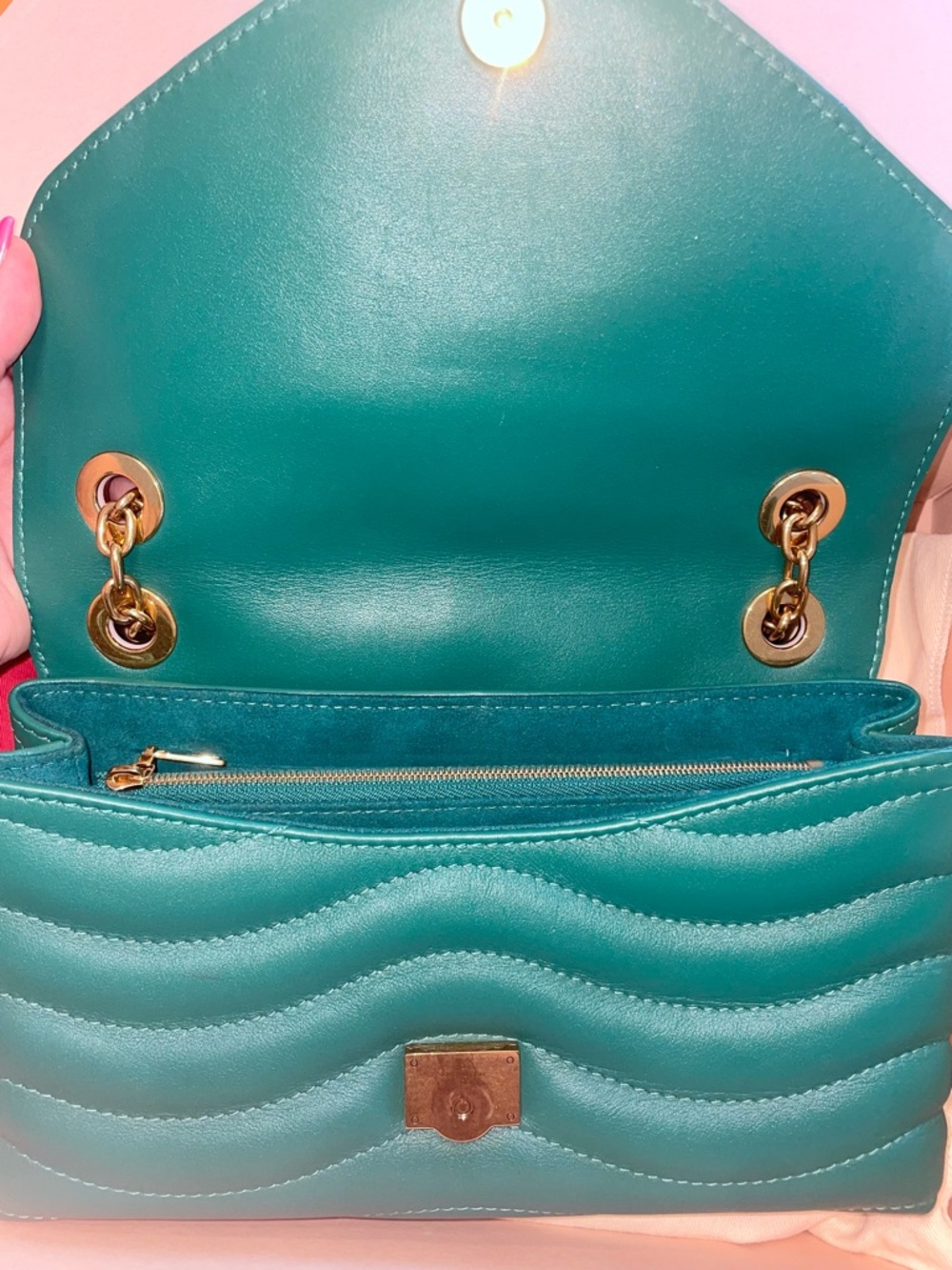 💚✨Louis Vuitton Teal Quilted Leather Bag✨💚 - Picture 13 of 17